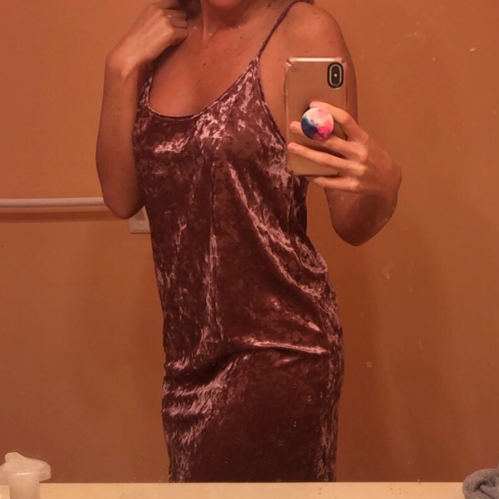 Forever 21 Velvet Dress